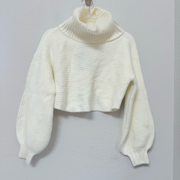 Michael Costello x REVOLVE Safia Peek A Boo Crop Sweater Ivory Ribbed Size Small - Picture 4 of 6